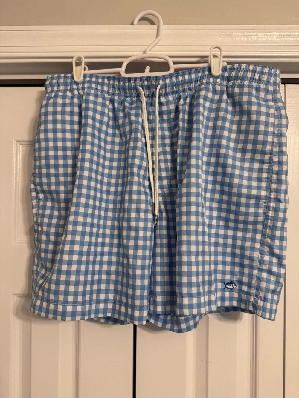Southern Tide lightweight fabric